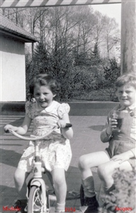 Michèle et Jacques, Pâques 1954