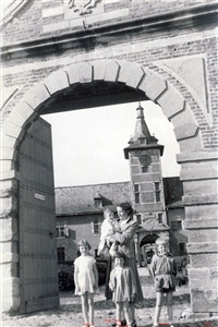 Tourisme familial en 1952 ou 1953